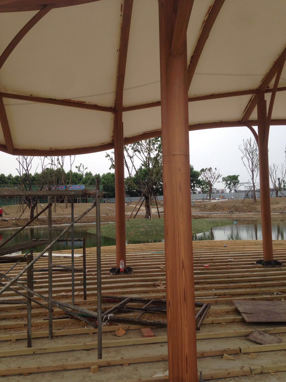 吉安湿地公园凉亭仿木纹项目